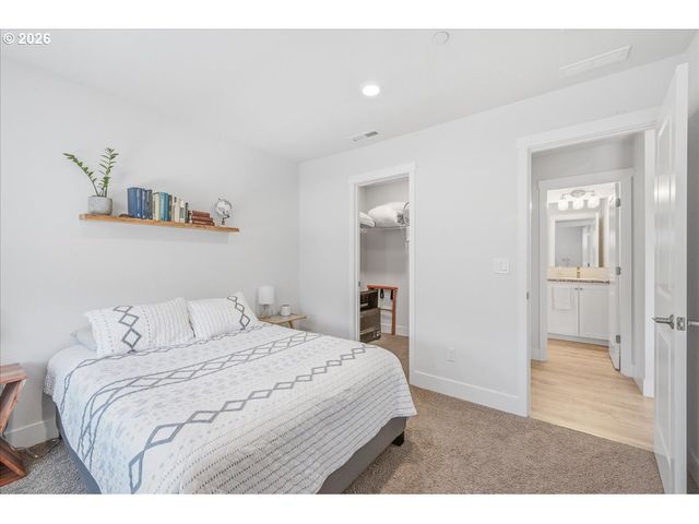 18429 Sw BUCKHORN Dr, Beaverton, OR 97007