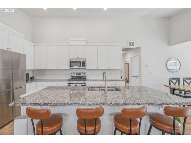 18429 Sw BUCKHORN Dr, Beaverton, OR 97007