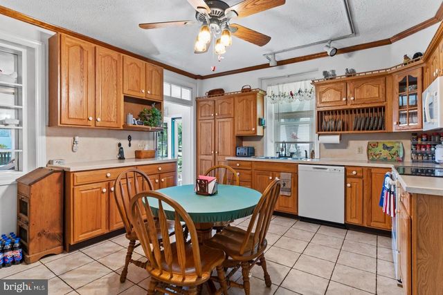 895 EPPLEY ROAD, Mechanicsburg, PA 17055