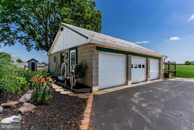 895 EPPLEY ROAD, Mechanicsburg, PA 17055