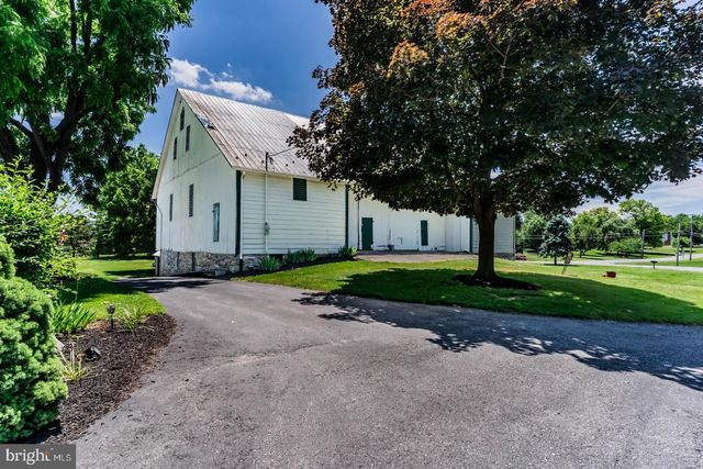 895 EPPLEY ROAD, Mechanicsburg, PA 17055