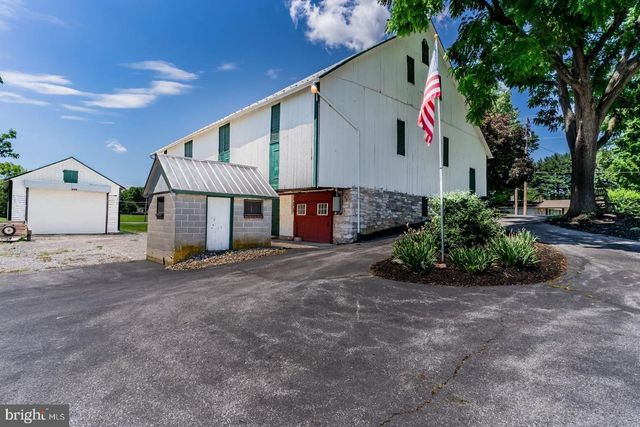 895 EPPLEY ROAD, Mechanicsburg, PA 17055