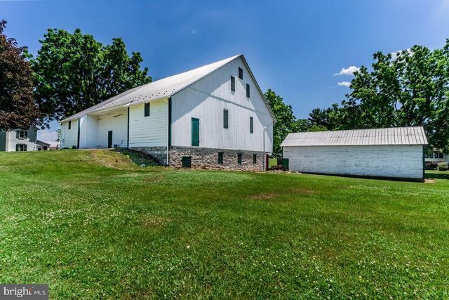 895 EPPLEY ROAD, Mechanicsburg, PA 17055