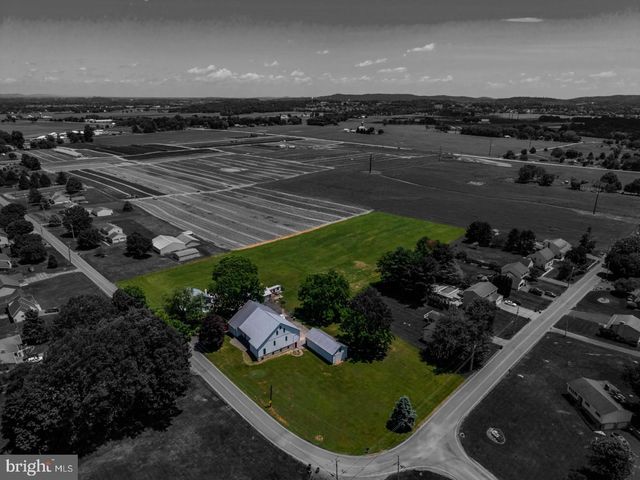 895 EPPLEY ROAD, Mechanicsburg, PA 17055