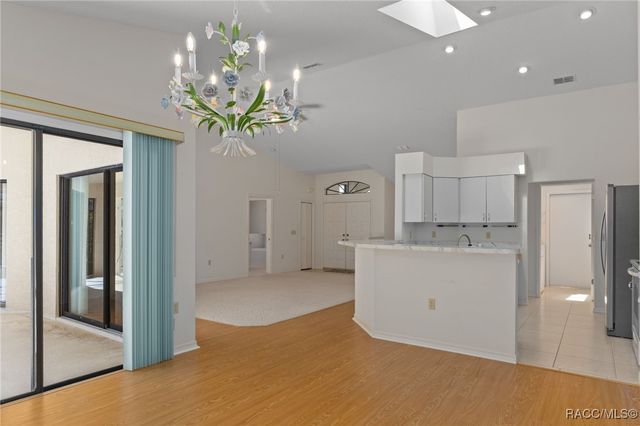 2804 N Canterbury Lake Drive, Hernando, FL 34442