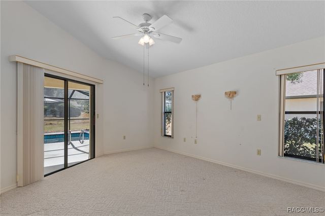 2804 N Canterbury Lake Drive, Hernando, FL 34442