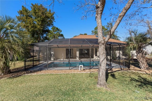 2804 N Canterbury Lake Drive, Hernando, FL 34442