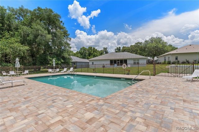 2804 N Canterbury Lake Drive, Hernando, FL 34442