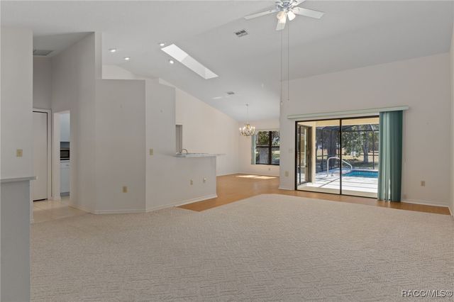 2804 N Canterbury Lake Drive, Hernando, FL 34442