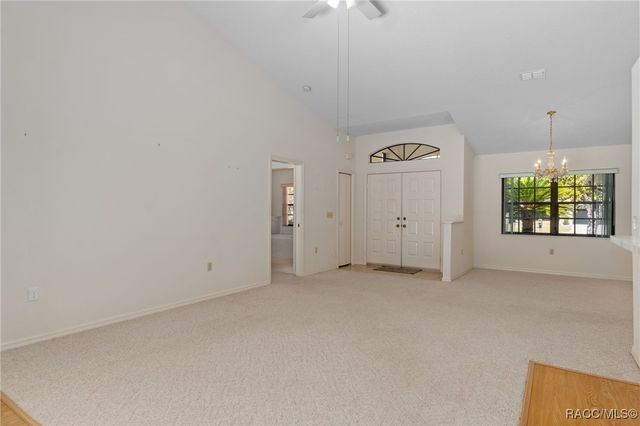 2804 N Canterbury Lake Drive, Hernando, FL 34442