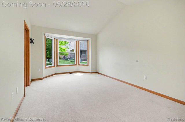 4432 Thornwood Court, Warren, MI 48092