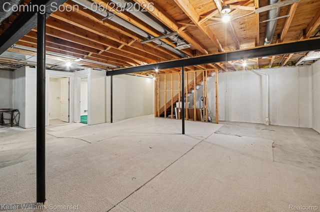 4432 Thornwood Court, Warren, MI 48092