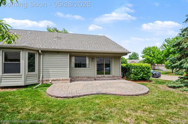 4432 Thornwood Court, Warren, MI 48092