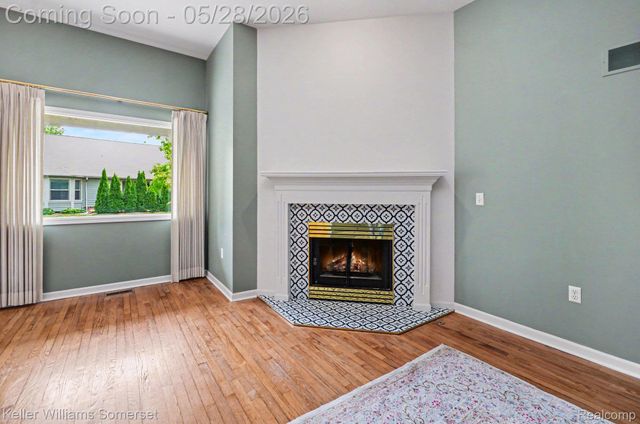4432 Thornwood Court, Warren, MI 48092