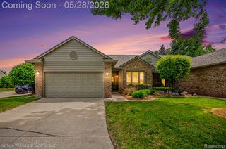 4432 Thornwood Court, Warren, MI 48092