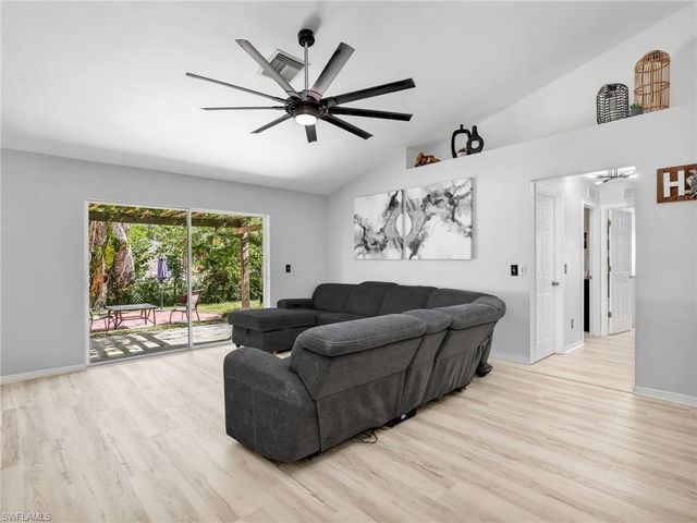 1903 NE 33rd ST, Cape Coral, FL 33909