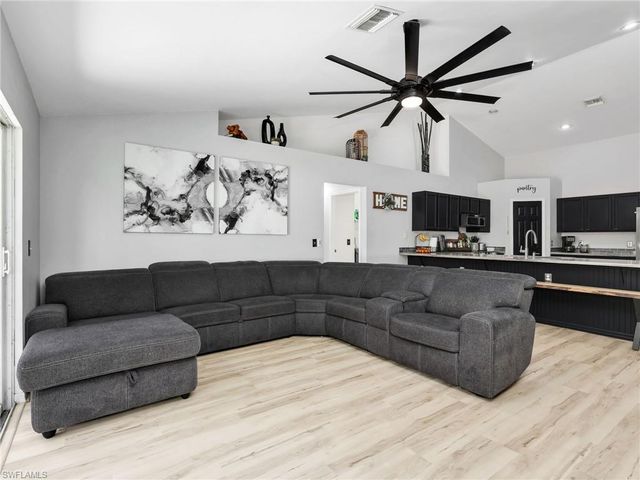 1903 NE 33rd ST, Cape Coral, FL 33909