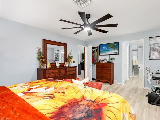 1903 NE 33rd ST, Cape Coral, FL 33909