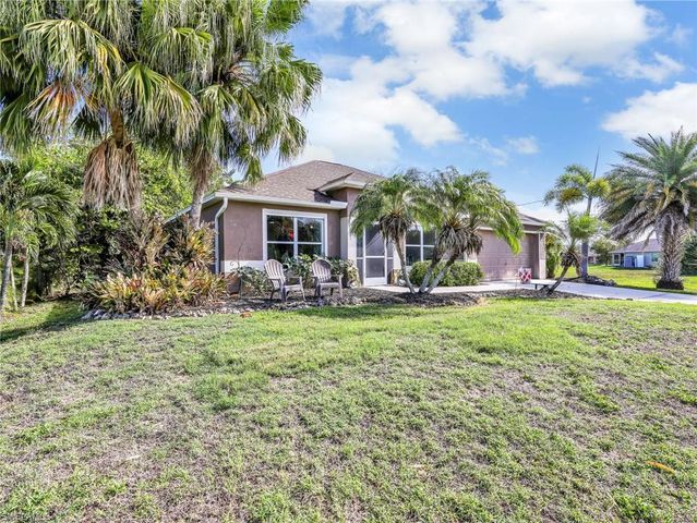 1903 NE 33rd ST, Cape Coral, FL 33909
