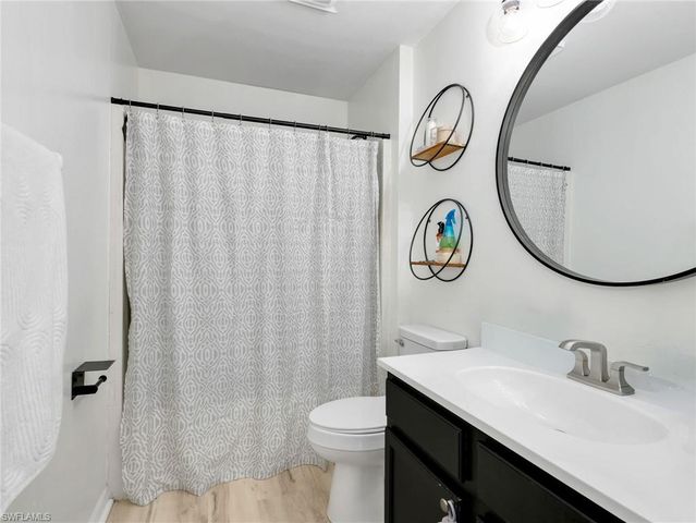 1903 NE 33rd ST, Cape Coral, FL 33909