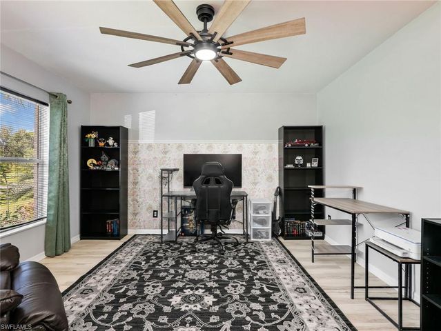 1903 NE 33rd ST, Cape Coral, FL 33909