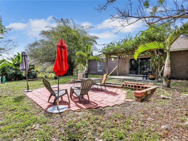 1903 NE 33rd ST, Cape Coral, FL 33909