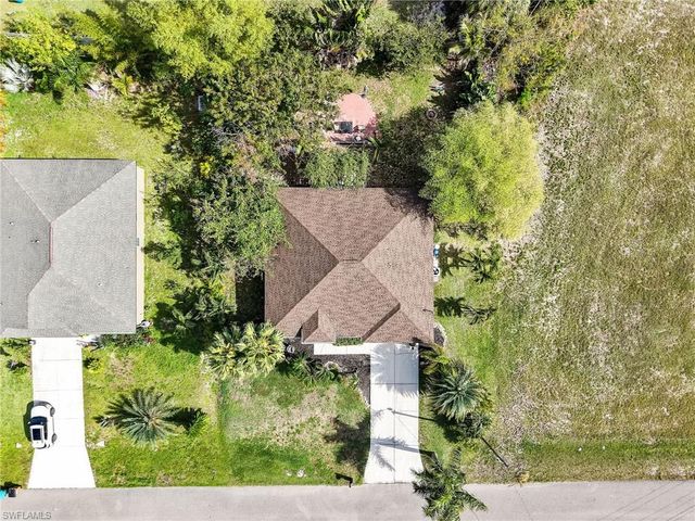 1903 NE 33rd ST, Cape Coral, FL 33909