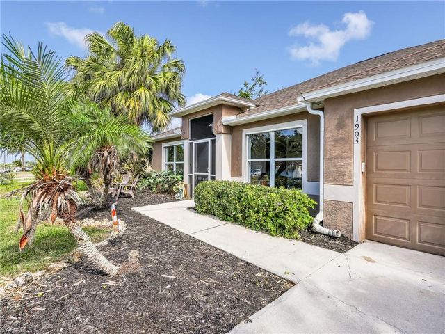 1903 NE 33rd ST, Cape Coral, FL 33909