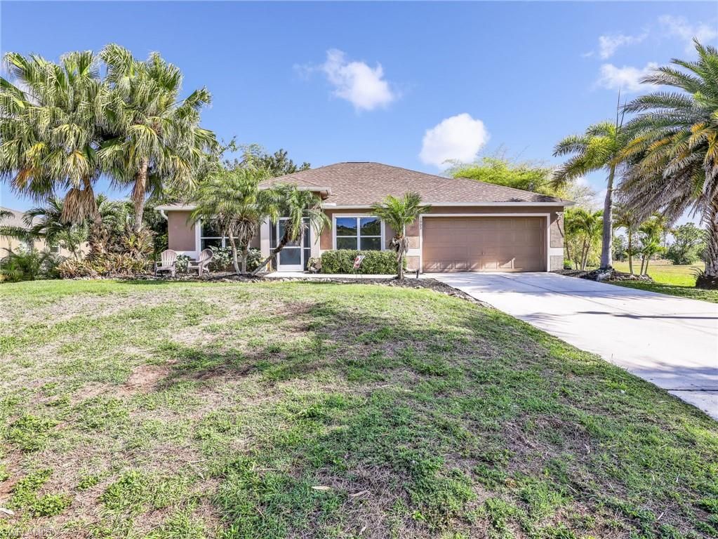 1903 NE 33rd ST, Cape Coral, FL 33909