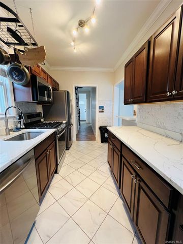 2313 Ellis Avenue, Bronx, NY 10462