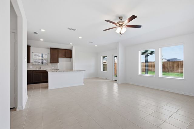 825 Birdie Drive, Little Elm, TX 75068