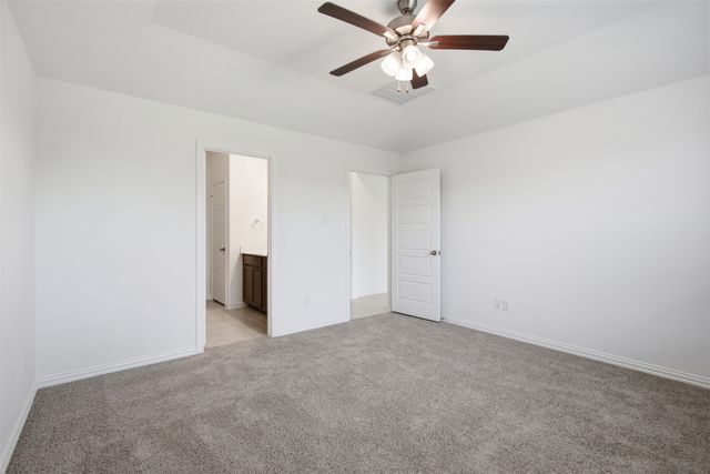 825 Birdie Drive, Little Elm, TX 75068