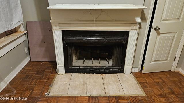 526 Dr W. J. Hodge St, Louisville, KY 40203