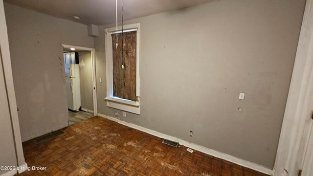 526 Dr W. J. Hodge St, Louisville, KY 40203