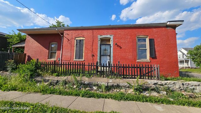 526 Dr W. J. Hodge St, Louisville, KY 40203