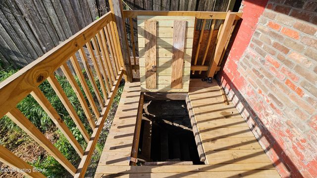 526 Dr W. J. Hodge St, Louisville, KY 40203