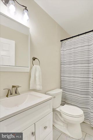 203 PEMBROKE DR, Shillington, PA 19607