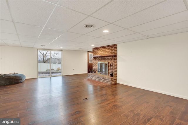 203 PEMBROKE DR, Shillington, PA 19607