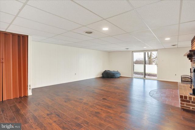 203 PEMBROKE DR, Shillington, PA 19607