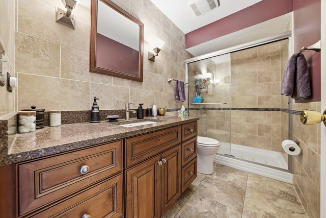 260 Hillhurst Drive, Cary, IL 60013