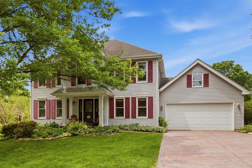 260 Hillhurst Drive, Cary, IL 60013