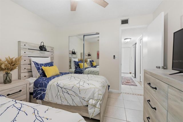 120 HIBISCUS WOODS COURT 6C, Deltona, FL 32725