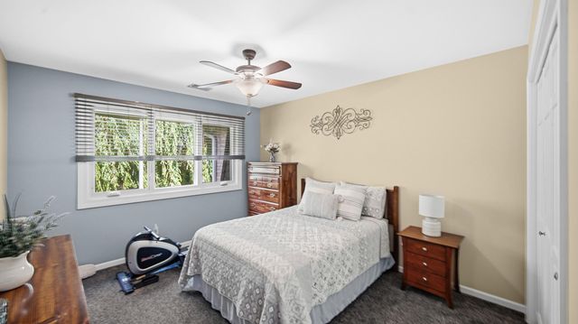 9320 Spring Creek Drive 6, Highland, IN 46322