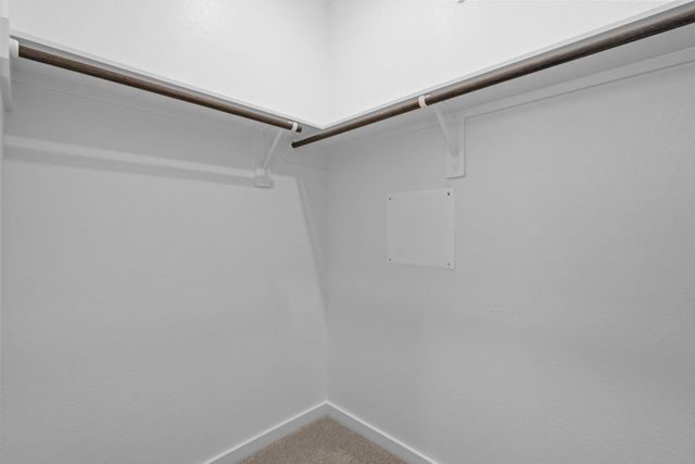 2494 N Heritage Drive, Dayton, TX 77535