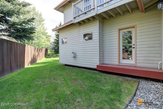 16059 Hidden Creek Lane, Anchorage, AK 99516