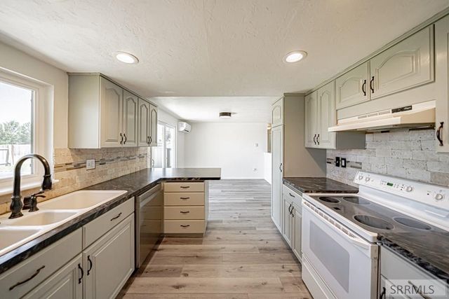 231 Meadowlark Drive, Shelley, ID 83274