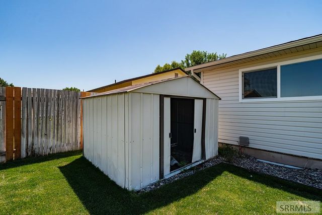 231 Meadowlark Drive, Shelley, ID 83274
