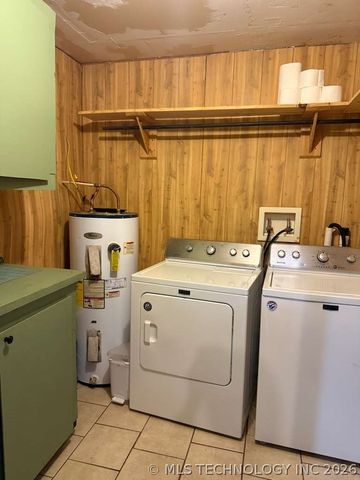 25936 NS 412 Road, Nowata, OK 74048