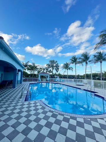 1992 ALAMANDA Way, Riviera Beach, FL 33404