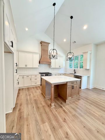 682 Ferguson Place, Dallas, GA 30132